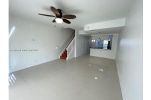 35 Simonton Cir Weston, FL 33326 - MLS#A11944942