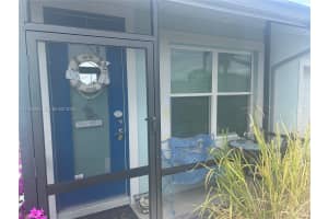 562 Flamingo Rd , Venice, FL 34293 - MLS#A11944952