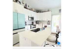 562 Flamingo Rd , Venice, FL 34293 - MLS#A11944952