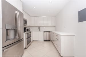 5555 Collins Ave 9u Miami Beach, FL 33140 - MLS#A11944998