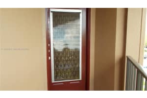 1400 Sw 124th Ter 205q, Pembroke Pines