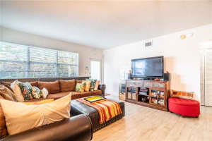 350 S Shore Dr 4 Miami Beach, FL 33141 - MLS#A11945040