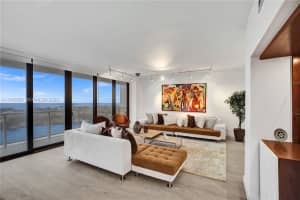 20281 E Country Club Dr 1002 Aventura, FL 33180 - MLS#A11945055