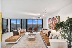 20281 E Country Club Dr 1002 Aventura, FL 33180 - MLS#A11945055