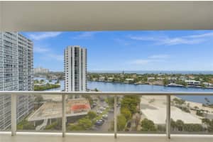 20281 E Country Club Dr 1002 Aventura, FL 33180 - MLS#A11945055