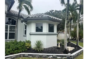 13707 Nw 21st St Pembroke Pines, FL 33028 - MLS#A11945057