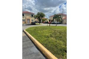 240 Nw 114th Ave 1-103 Sweetwater, FL 33172 - MLS#A11945071