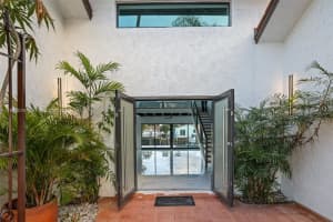 340 Se 13th Ave Pompano Beach, FL 33060 - MLS#A11945076