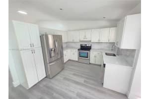 5307 Nw 93rd Ave Sunrise, FL 33351 - MLS#A11945084