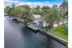 2721 Harding St Hollywood, FL 33020 - MLS#A11945103