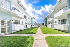 250 Shore Dr , Miami Beach, FL 33141 - MLS#A11945125