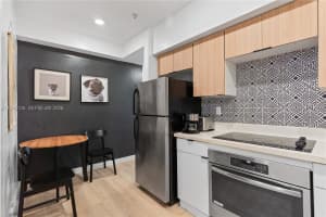 810 7th St Unit 102, Miami Beach, FL 33139, - MLS#A11945126
