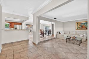 1621 Nw 110 Ter Pembroke Pines, FL 33026 - MLS#A11945150