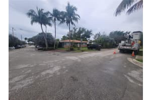 1300 Marseille Dr Miami Beach, FL 33141 - MLS#A11945171