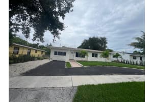 1735 Ne 157th Ter North Miami Beach, FL 33162 - MLS#A11945197