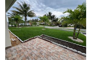 1735 Ne 157th Ter North Miami Beach, FL 33162 - MLS#A11945197