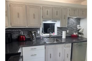 2861 Somerset Dr 409 Lauderdale Lakes, FL 33311 - MLS#A11945202