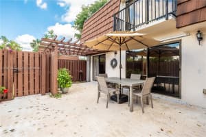 11920 SW 9th Manor, Davie, FL 33325, - MLS#A11945205