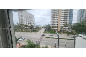 1985 S Ocean Dr 3p Hallandale Beach, FL 33009 - MLS#A11945234