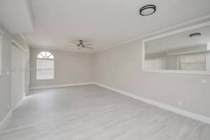 4240 Village Dr B Delray Beach, FL 33445 - MLS#A11945247