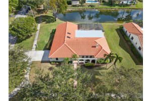 1060 Nw 94th Ter Plantation, FL 33322 - MLS#A11945281