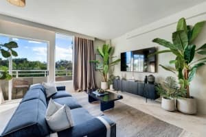 3250 Grand Avenue 306, Miami