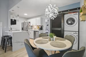 4880 Sw 64th Way 4880 Davie, FL 33314 - MLS#A11945439