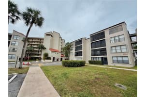 2324 S Cypress Bend Dr 316 Pompano Beach, FL 33069 - MLS#A11945457