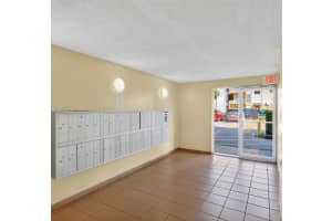 4841 Nw 7th St 203-4 Miami, FL 33126 - MLS#A11945504