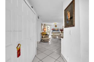 1750 W 46th St 404 Hialeah, FL 33012 - MLS#A11945522