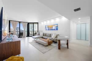 20191 E Country Club Dr 2202 Aventura, FL 33180 - MLS#A11945530