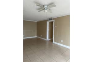 488 Nw 165th St Rd B-115 Miami, FL 33169 - MLS#A11945535