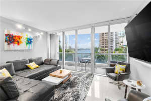 465 Brickell Ave 417 Miami, FL 33131 - MLS#A11945546