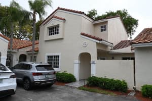 1430 Cottonwood Cir Weston, FL 33326 - MLS#A11945561