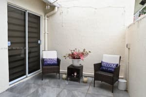 1430 Cottonwood Cir Weston, FL 33326 - MLS#A11945561