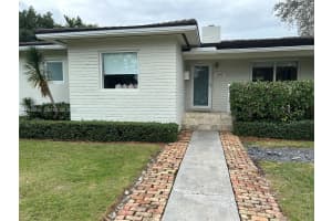 1240 S Alhambra Cir Coral Gables, FL 33146 - MLS#A11945646