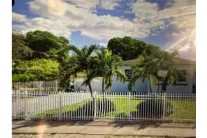 2376 Nw 104th St Miami, FL 33147 - MLS#A11945664