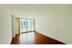 1717 N Bayshore Dr A-3242 Miami, FL 33132 - MLS#A11945705