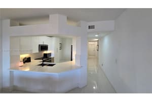 10730 Nw 66th St 502 Doral, FL 33178 - MLS#A11945738