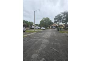 1322 Sandpiper Blvd 1 Homestead, FL 33035 - MLS#A11945743