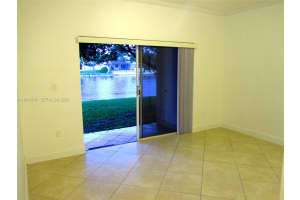 1731 Nw 96th Ter 2j Pembroke Pines, FL 33024 - MLS#A11945747