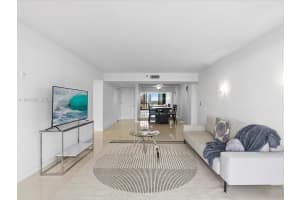 1000 W Island Blvd 612 Aventura, FL 33160 - MLS#A11945752