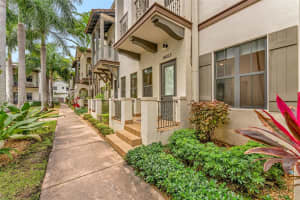 8453 Nw 51st Ter 8453 Doral, FL 33166 - MLS#A11945755