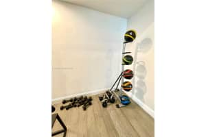 300 S Biscayne Blvd T-1803 Miami, FL 33131 - MLS#A11945774