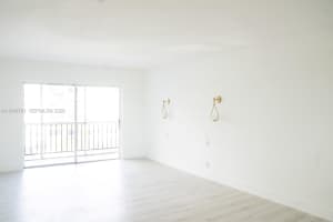 220 Sw 9th Ave 306 Hallandale Beach, FL 33009 - MLS#A11945781