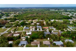 2408 Parkview Fort Myers, FL 33905 Sold 03/13/26