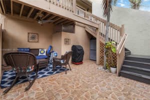 602 Executive Center Dr 208 West Palm Beach, FL 33401 - MLS#A11945801