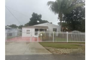 410 Nw 98th St Miami, FL 33150 - MLS#A11945812