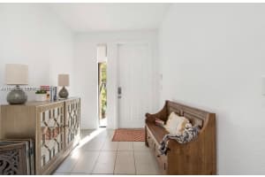 3327 Nw 10th Ave Pompano Beach, FL 33064 - MLS#A11945825