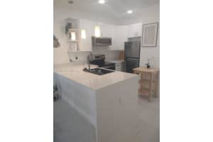 600 Layne Blvd 122 Hallandale Beach, FL 33009 - MLS#A11945865